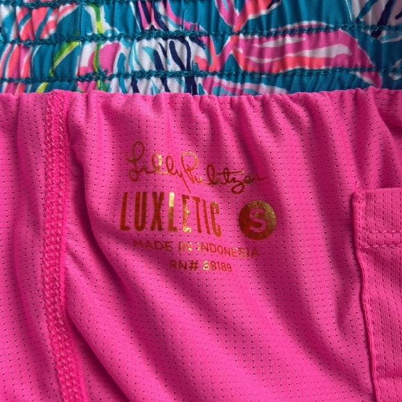 Lilly Pulitzer Luxletic gym shorts - Picture 5 of 7